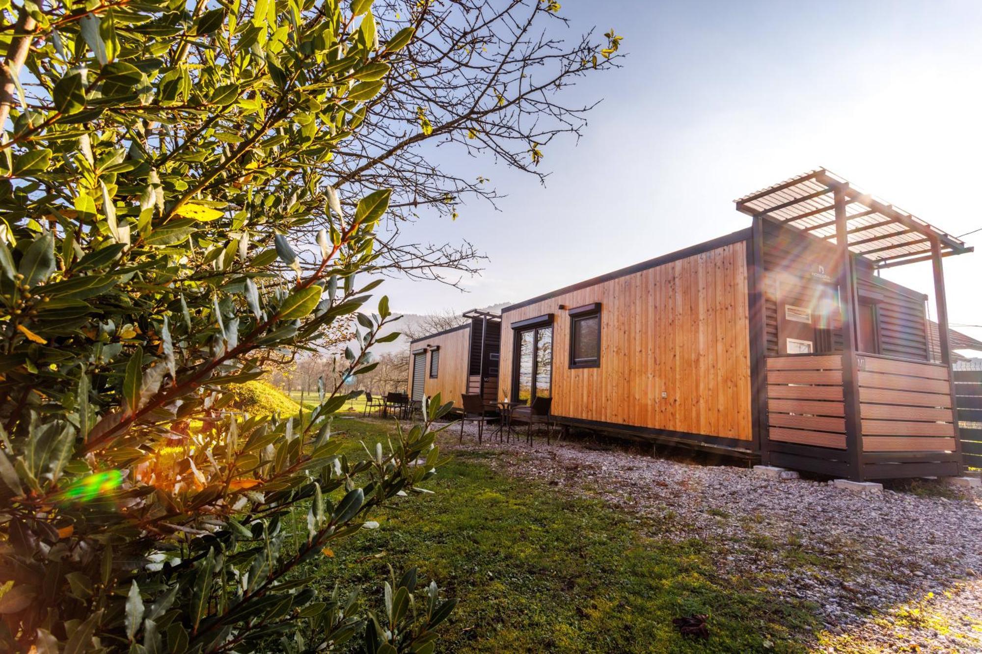 Mobile House Vegov Hram Hotell Dol pri Ljubljani Exteriör bild